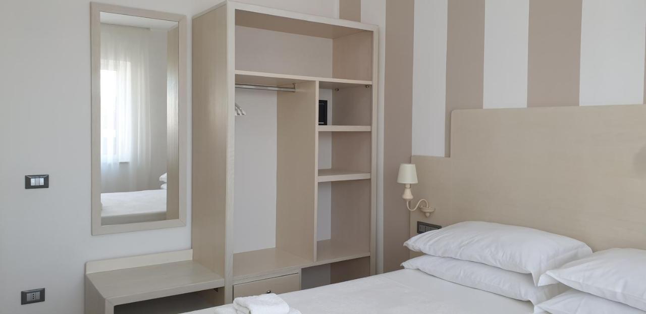 Le Camere Di Libero E Roberta Parghelia Exterior foto
