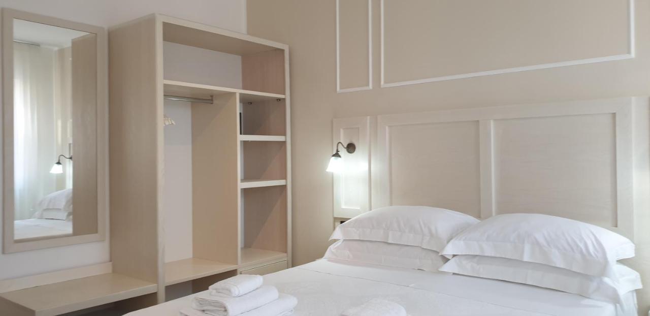Le Camere Di Libero E Roberta Parghelia Exterior foto